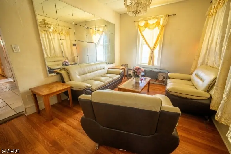 600 Lincoln St, Linden, NJ 07036 - #3