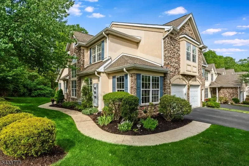 1 Ebersohl Cir, Whitehouse Station, NJ 08889 - #2