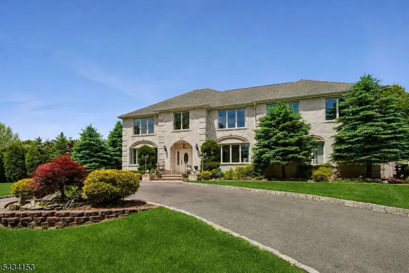 1 Winchester Dr, Scotch Plains, NJ 07076 - #2