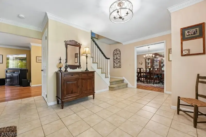 4 Amherst Dr, Washington, NJ 07853 - #2