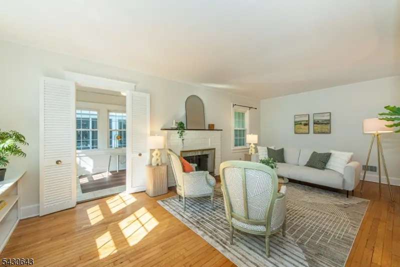 39 Essex Ave, Montclair, NJ 07042 - #3