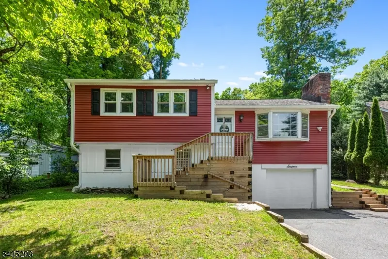 16 Sioux Trl, Denville, NJ 07834 - #1