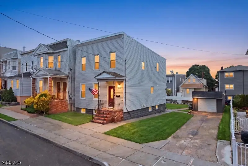 145 Tappan St, Kearny, NJ 07032 - #1
