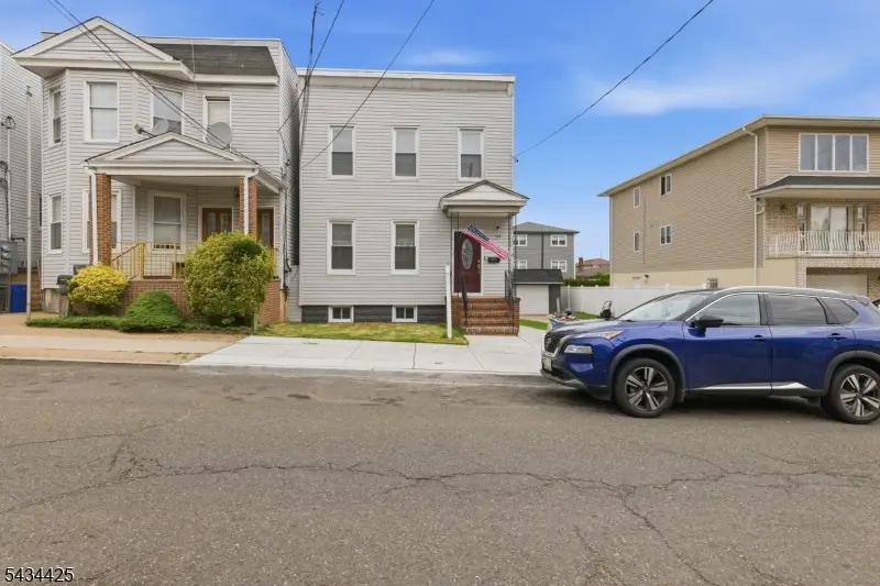 145 Tappan St, Kearny, NJ 07032 - #2