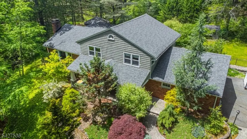 24 Brookvale Rd, Kinnelon, NJ 07405 - #1