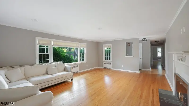 40 Old Army Rd, Bernardsville, NJ 07924 - #2