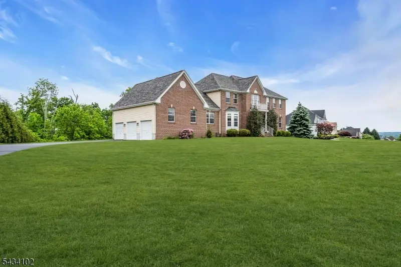 27 Music Mountain Blvd, West Amwell, NJ 08530 - #3