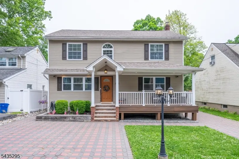 136 Redwood Ave, Wayne, NJ 07470 - #1