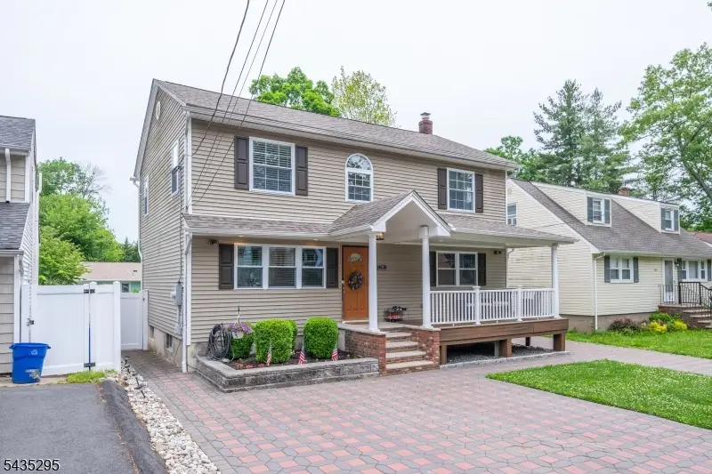 136 Redwood Ave, Wayne, NJ 07470 - #2