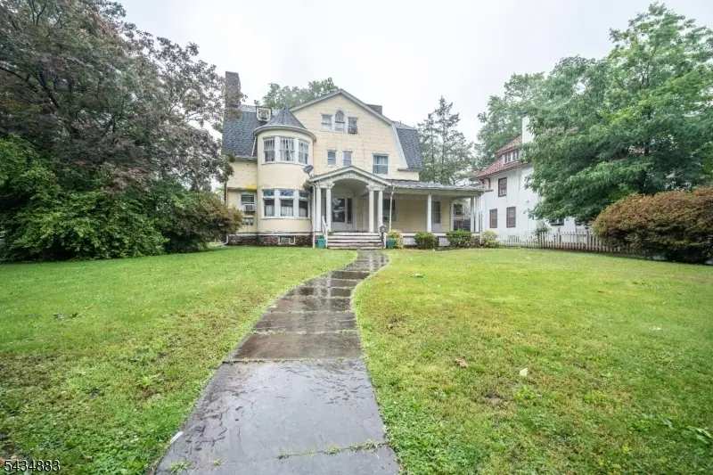 128 W 8th St, Plainfield, NJ 07060 - #2
