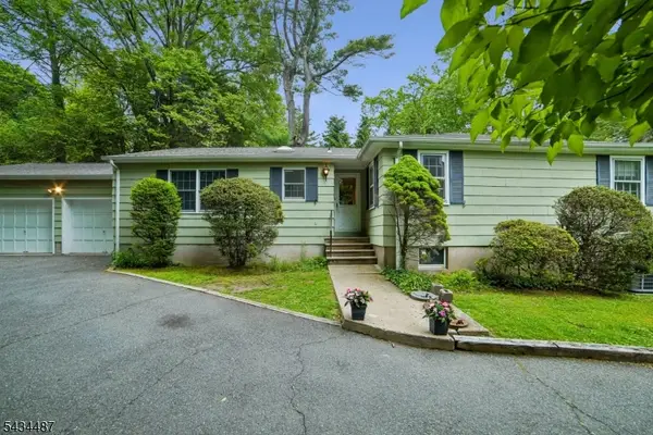 137 Beekman Rd, Summit City, NJ 07901