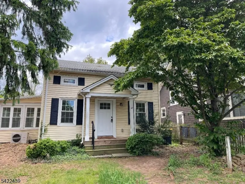 47 Franklin St, Franklin, NJ 08873 - #1