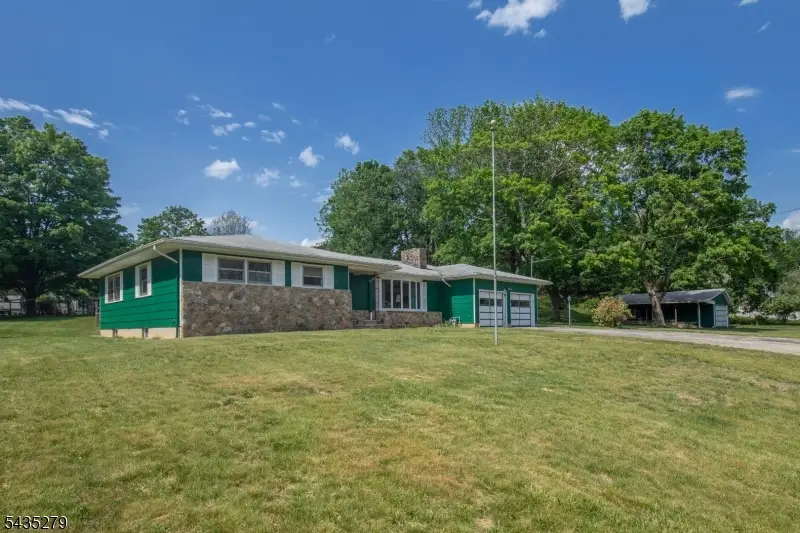 7 Mosle Rd, Peapack And Gladstone, NJ 07934 - #2