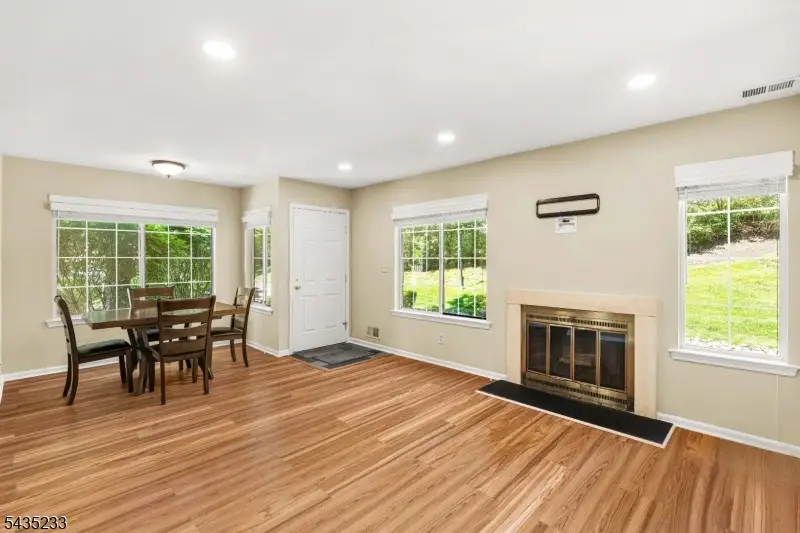 44 Morgan Court, The Hills, NJ 07921 - #3