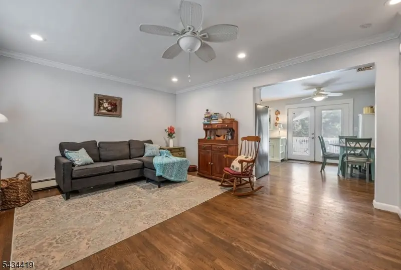 17 Canterbury Rd, Ringwood, NJ 07456 - #3