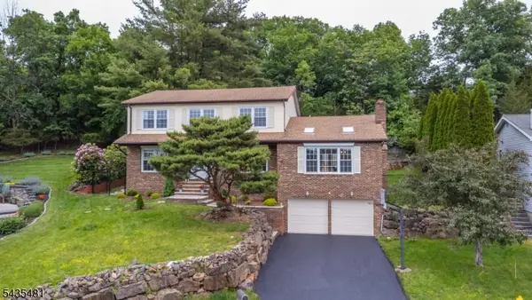 12 Rene Ct, Wayne Twp., NJ 07470