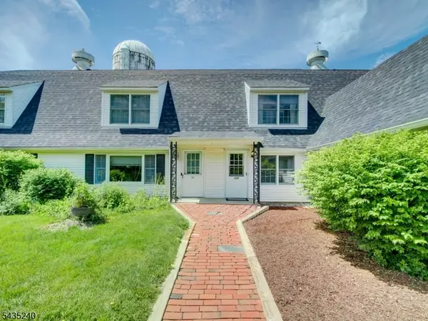 125 W End Ave, Newton Town, NJ 07860