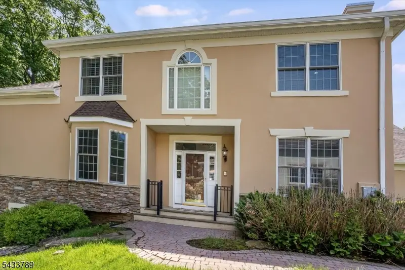 16 Wyckoff Way, Chester, NJ 07930 - #3