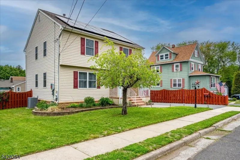16 S 9th Ave, Manville, NJ 08835 - #2