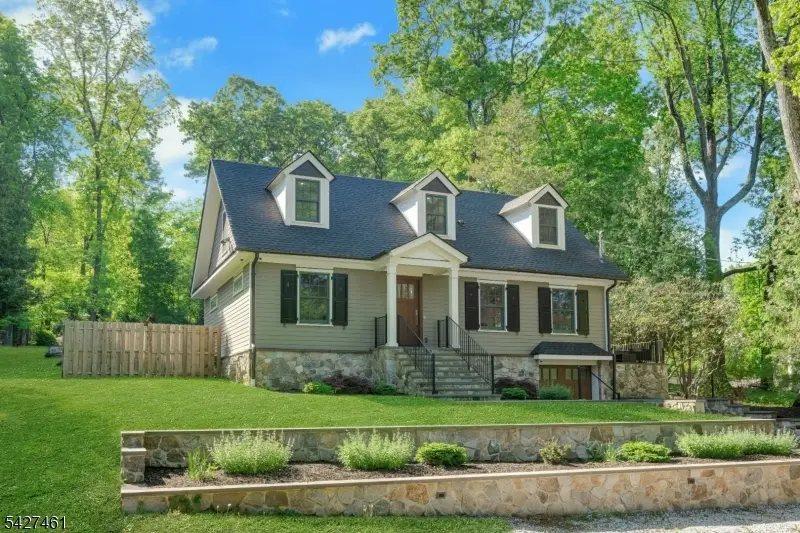 4 Farview Ave, Randolph, NJ 07869 - #3