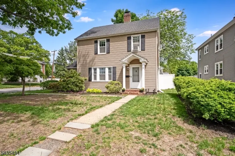 12 Raymond Rd, Morris, NJ 07960 - #2