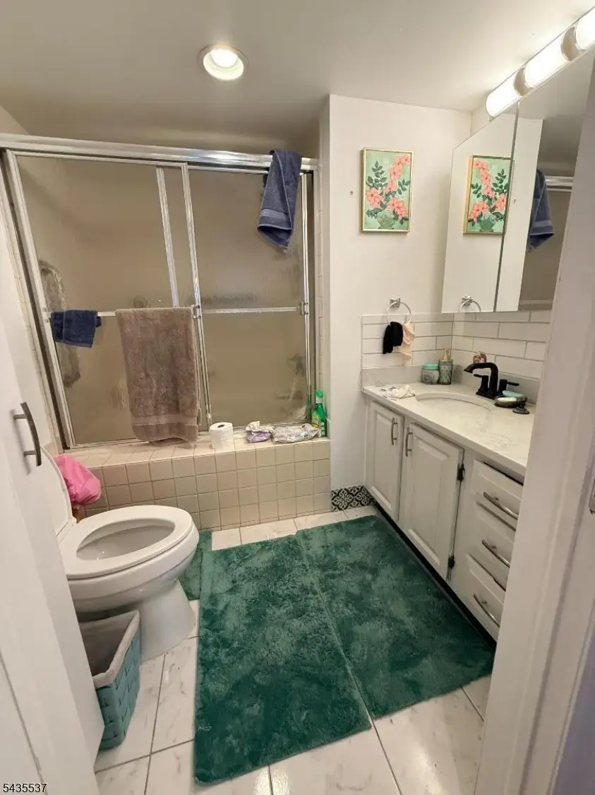 15 Boulder Run Rd, Paterson, NJ 07501 - #3