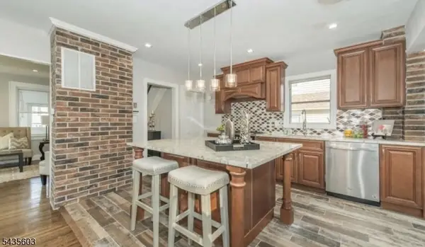 51 Cedar St, Nutley Twp., NJ 07110