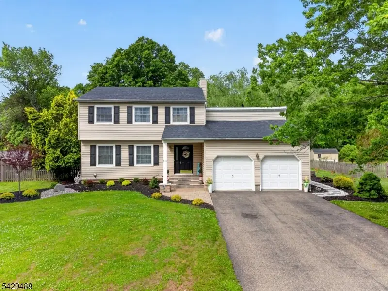 615 Van Liew Ct, Hillsborough, NJ 08844 - #2