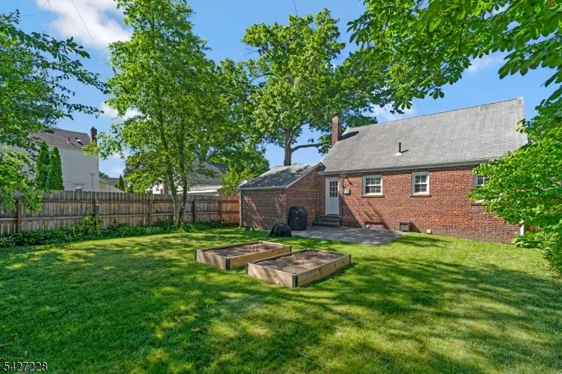 2727 Spruce St, Union, NJ 07083 - #3