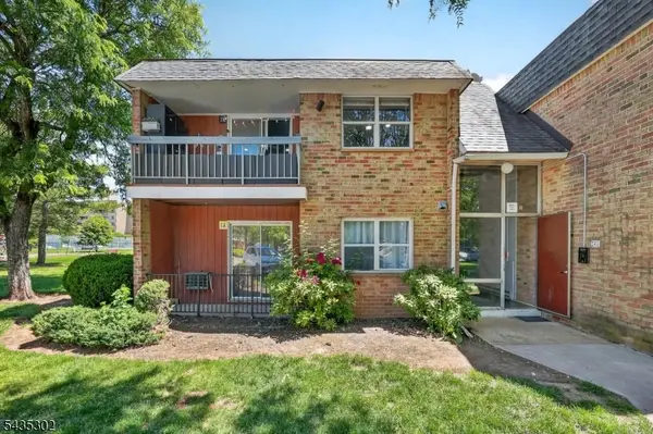 808 Eves Dr #1k, Hillsborough Twp., NJ 08844