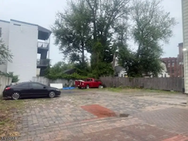 936 E 19th St, Paterson, NJ 07501 - #1