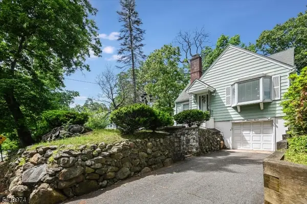 111 Jackson Ave, Wayne Twp., NJ 07470