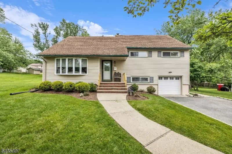 23 Ridge Ct, Cedar Grove, NJ 07009 - #1