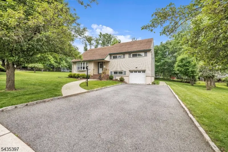 23 Ridge Ct, Cedar Grove, NJ 07009 - #2