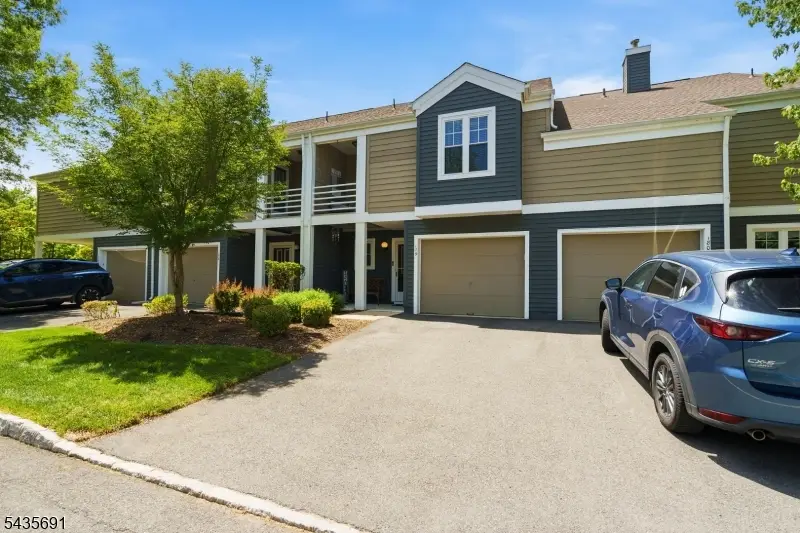 179 Northfield Rd, Green Knoll, NJ 08807 - #2