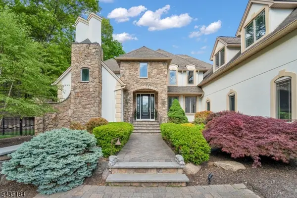 127 Waughaw Rd, Montville Twp., NJ 07045