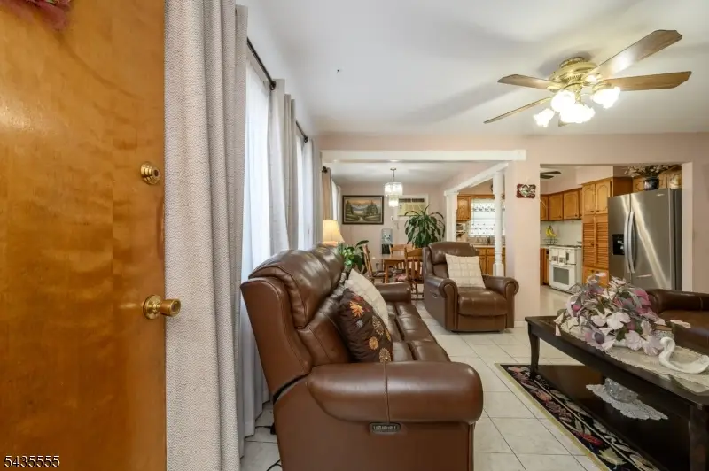 405 Kennedy Dr, Linden, NJ 07036 - #3