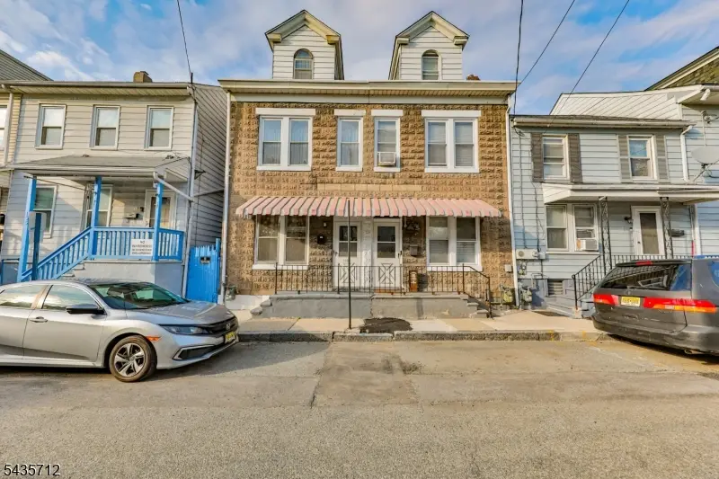 135 Mercer St, Phillipsburg, NJ 08865 - #1