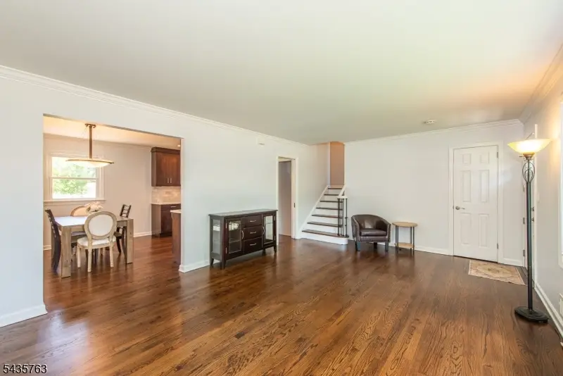 194 Whippany Rd, Hanover, NJ 07981 - #2