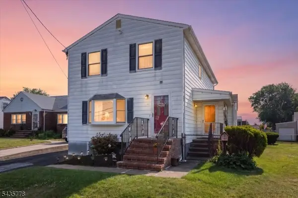 61 Beech St, Woodbridge Twp., NJ 08863
