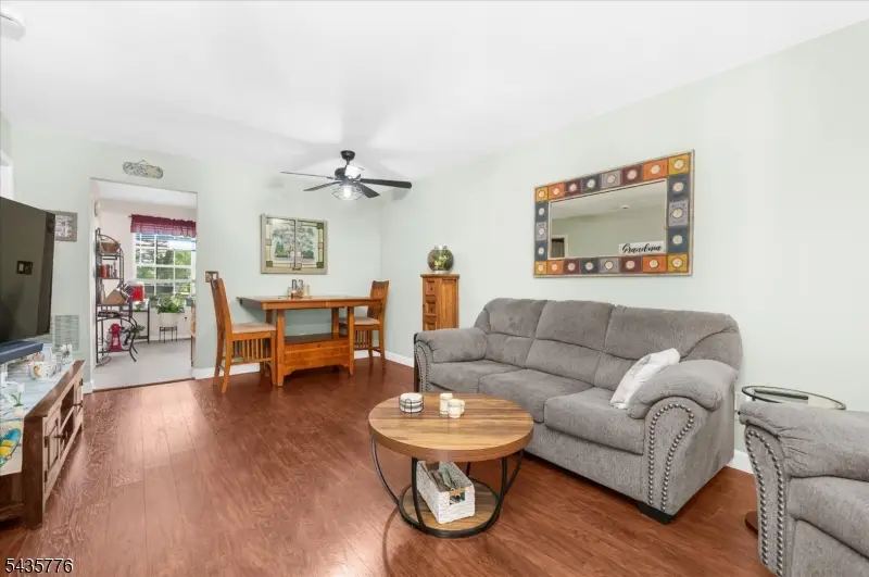 1404 Cobblestone Ct, Raritan, NJ 08822 - #3