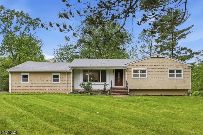 25 King George Rd, Warren, NJ 07059 - #2