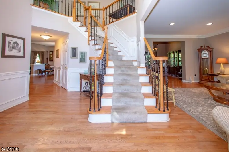 6 Eileen Dr, Wantage, NJ 07461 - #2