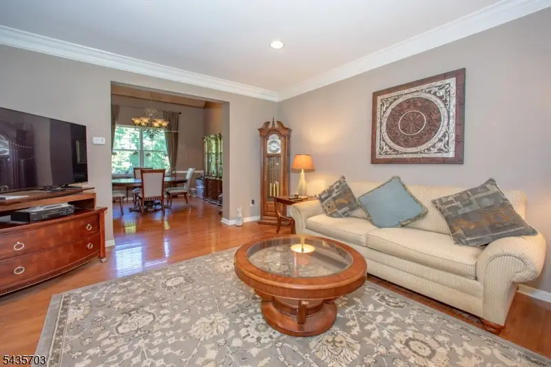 6 Eileen Dr, Wantage, NJ 07461 - #3