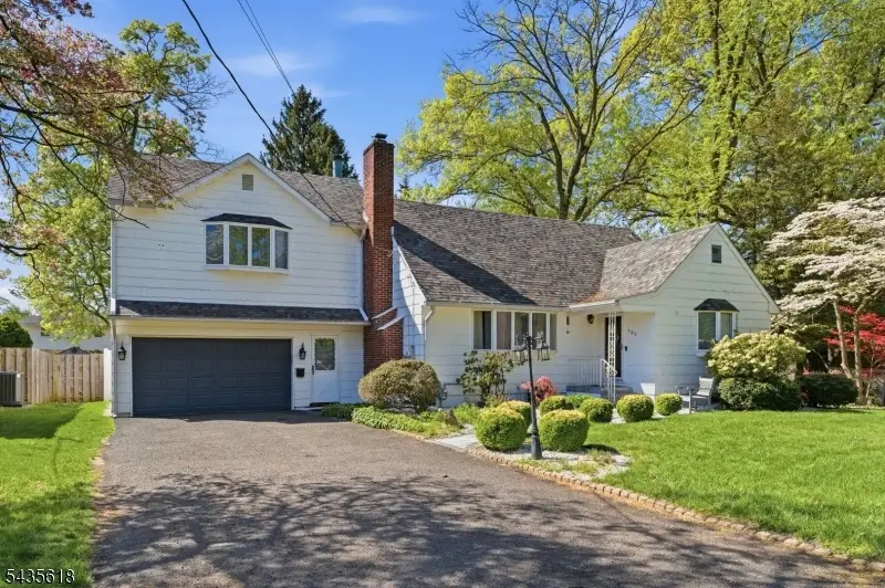 785 3rd St, Dunellen, NJ 08812 - #1