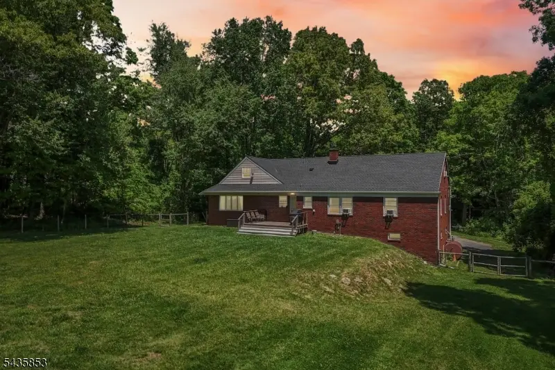26 Huntsville Rd, Andover, NJ 07860 - #2