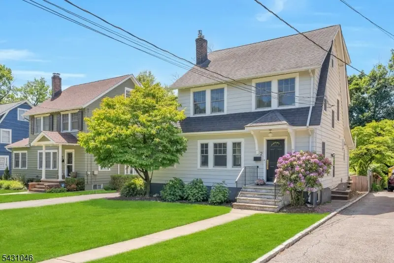 2 Columbus Ave, Montclair, NJ 07042 - #1