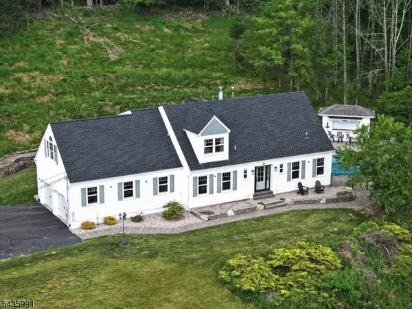 7 Perry Rd, Frankford Twp., NJ 07826