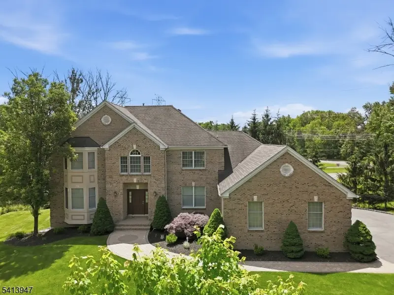 31 Phillip Dr, Troy Hills, NJ 07054 - #3