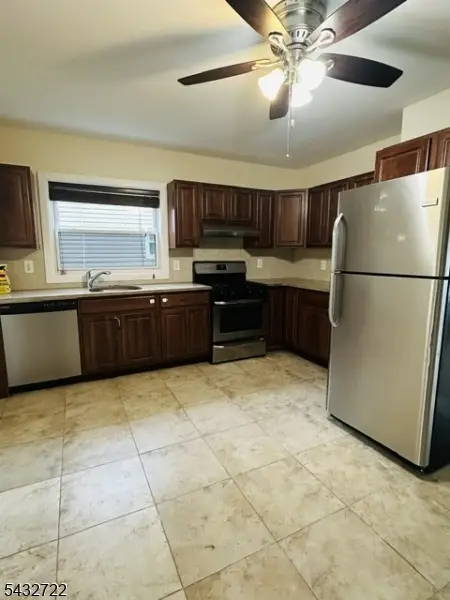 3 Woodside Ave, Singac, NJ 07424 - #3